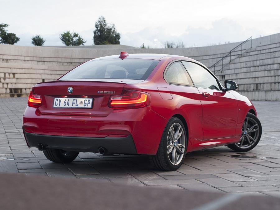  BMW M235i Coupe 2014 года  (ZA) (фото 7 из 30)